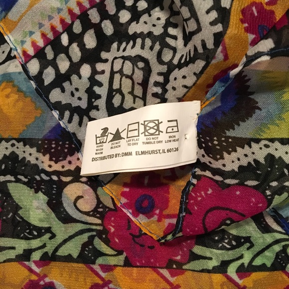 NWOT Lavello Chiffon Boho Print Convertible Vest/kimono with Black Fringe. OS - Picture 4 of 4